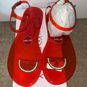 Katy Perry flat sandals